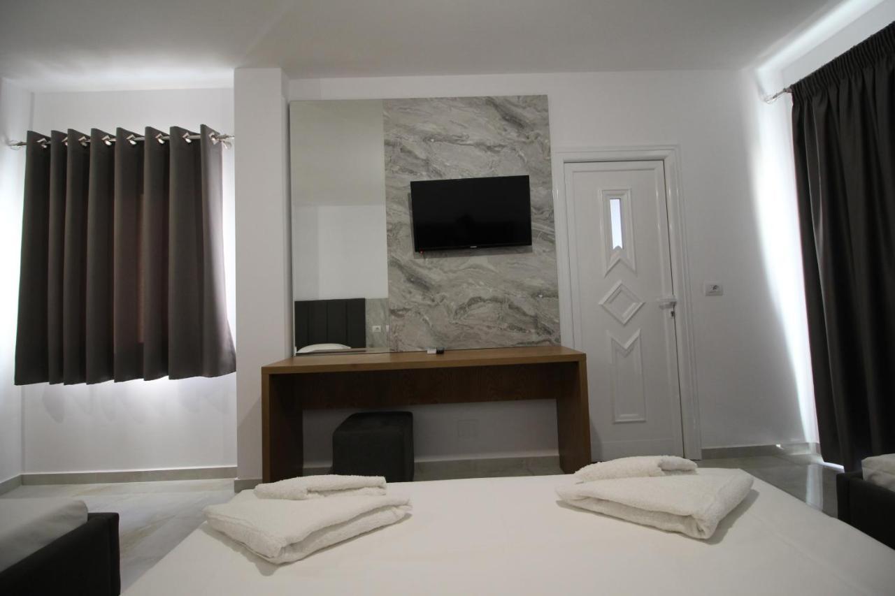 Hotel Four Islands Ksamil Exterior foto