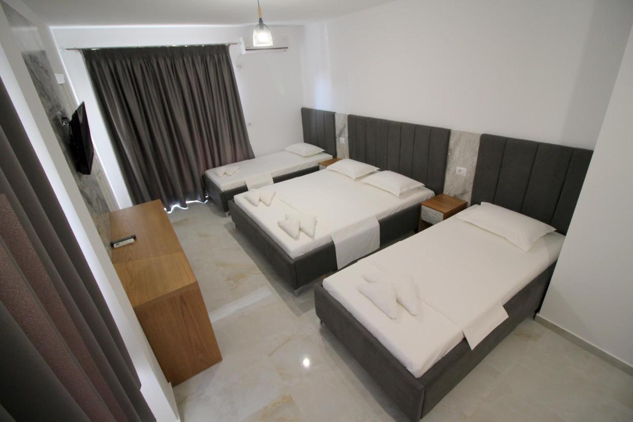 Hotel Four Islands Ksamil Exterior foto