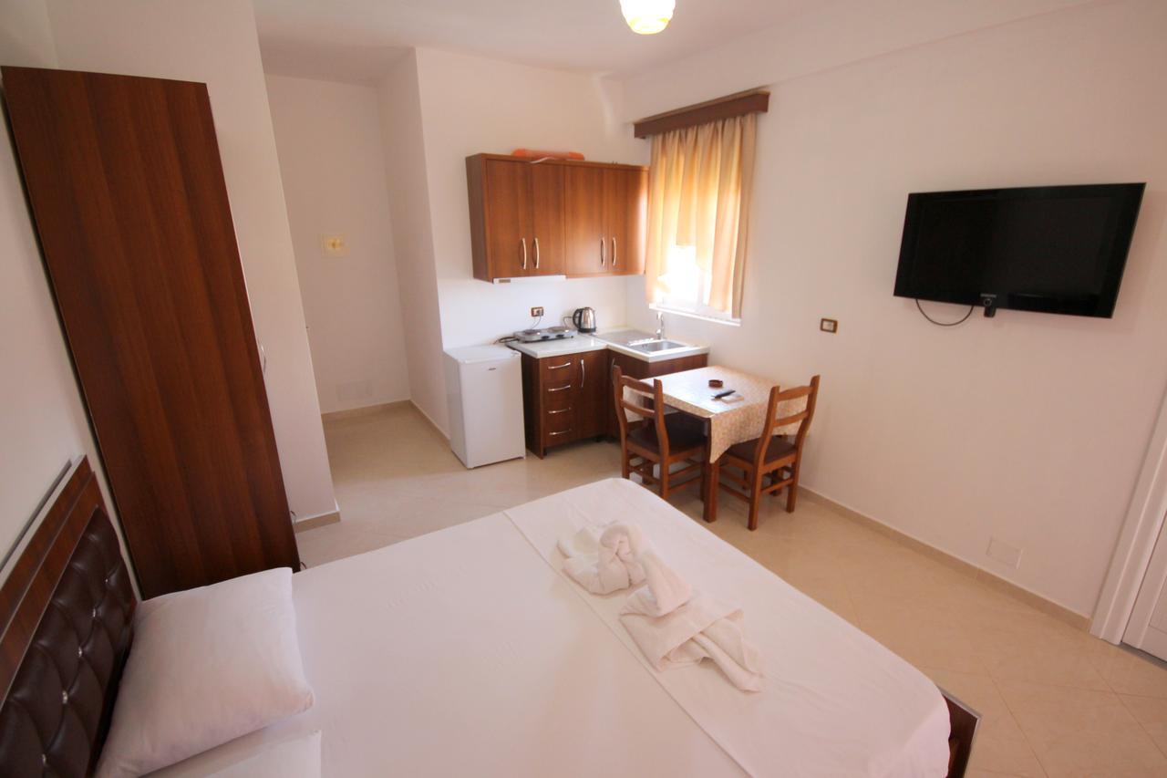 Hotel Four Islands Ksamil Exterior foto